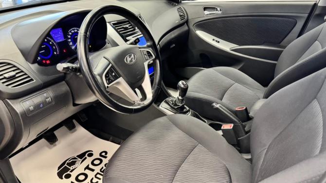 Hyundai Solaris I с пробегом 2013 года, цена 440 000 рублей, 224861 км, седан, Автокод Объявления