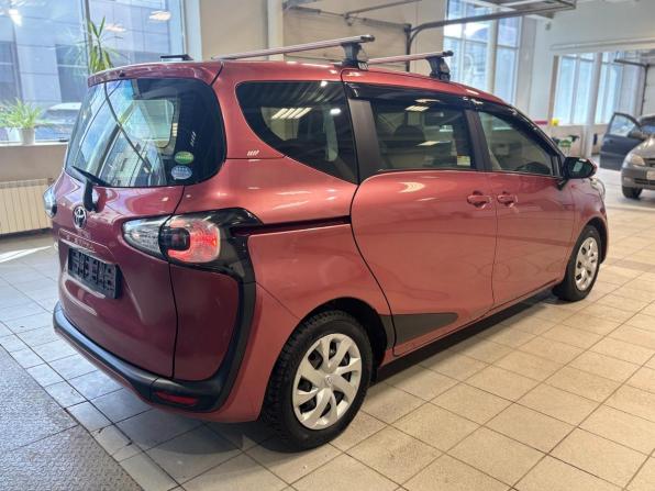 Toyota Sienta II с пробегом 2016 года, цена 1 409 000 рублей, 64000 км, минивэн, Автокод Объявления