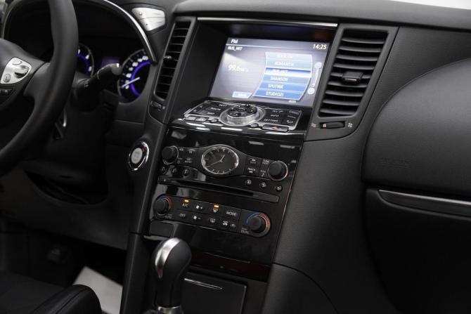 Infiniti QX70 с пробегом 2015 года, цена 1 459 000 рублей, 113757 км, внедорожник, Автокод Объявления