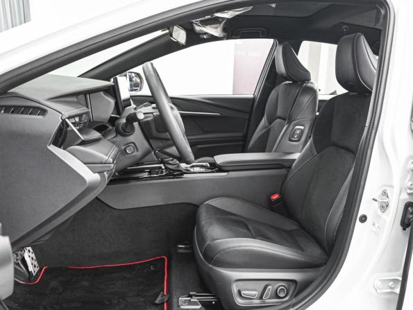 Toyota Camry IX (XV80) China Market с пробегом 2026 года, цена 4 725 000 рублей, 89 км, седан, Автокод Объявления