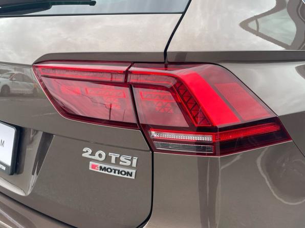 Volkswagen Tiguan II с пробегом 2018 года, цена 2 730 000 рублей, 69000 км, внедорожник, Автокод Объявления