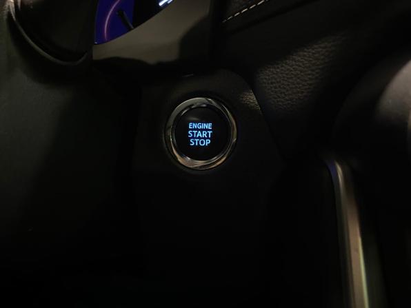 Toyota RAV4 V (XA50) с пробегом 2020 года, цена 3 450 000 рублей, 80524 км, внедорожник, Автокод Объявления
