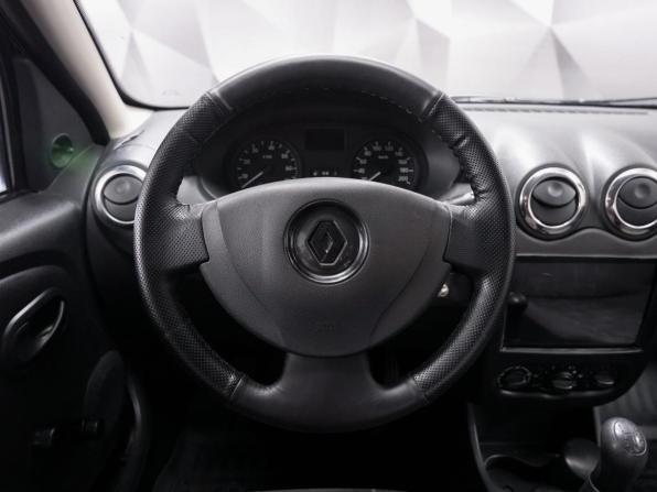Renault Sandero I с пробегом 2013 года, цена 585 000 рублей, 114000 км, хэтчбек, Автокод Объявления