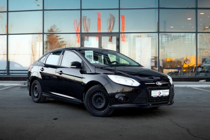 Ford Focus III с пробегом 2013 года, цена 659 900 рублей, 225102 км, седан, Автокод Объявления