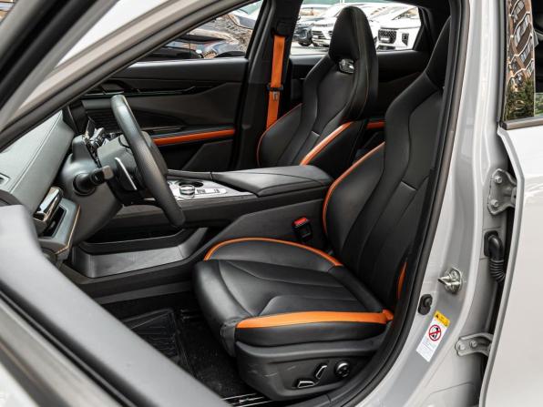 Changan UNI-V I с пробегом 2024 года, цена 2 375 000 рублей, 14783 км, лифтбек, Автокод Объявления