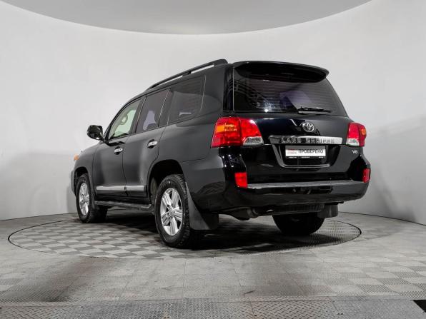 Toyota Land Cruiser 200 Series Рестайлинг 1 с пробегом 2012 года, цена 2 779 000 рублей, 220000 км, внедорожник, Автокод Объявления