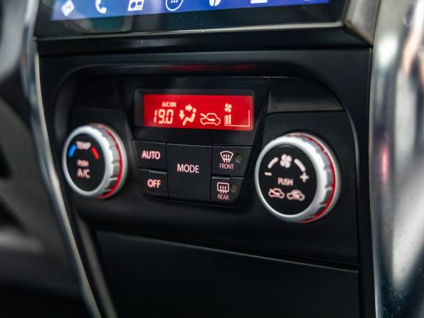 Suzuki SX4 I (Classic) Рестайлинг с пробегом 2012 года, цена 948 000 рублей, 181344 км, хэтчбек, Автокод Объявления