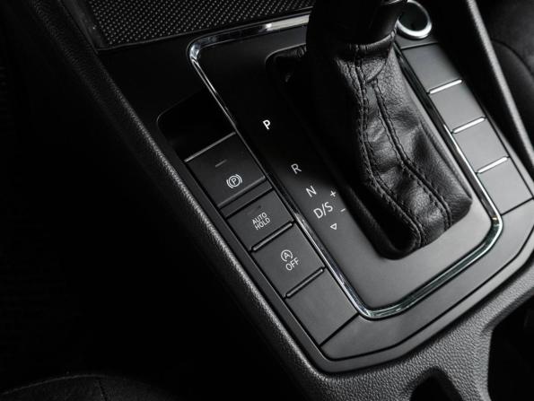 Volkswagen Bora IV с пробегом 2022 года, цена 1 840 000 рублей, 17500 км, седан, Автокод Объявления