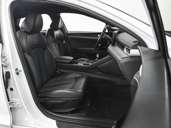 Kia K5 III с пробегом 2021 года, цена 2 339 000 рублей, 102942 км, седан, Автокод Объявления