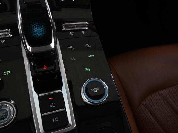 Chery Tiggo 8 Pro e+ с пробегом 2023 года, цена 2 149 000 рублей, 93948 км, внедорожник, Автокод Объявления