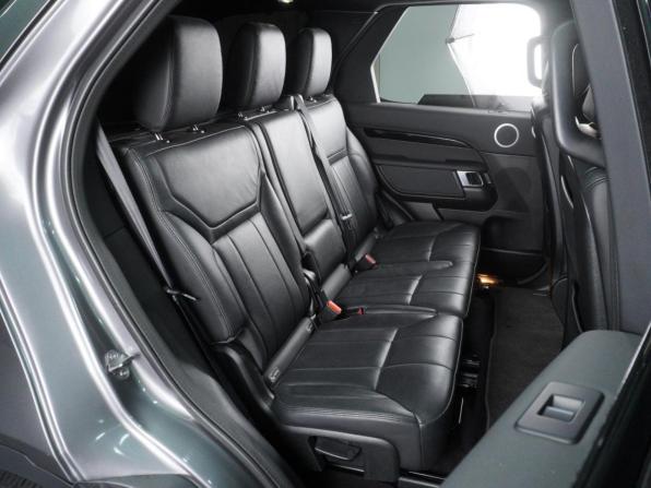 Land Rover Discovery V с пробегом 2018 года, цена 3 769 000 рублей, 181825 км, внедорожник, Автокод Объявления