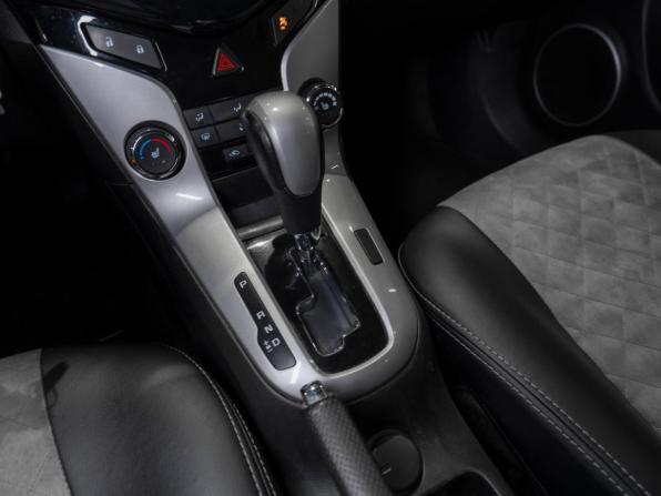 Chevrolet Cruze I Рестайлинг с пробегом 2014 года, цена 750 000 рублей, 173434 км, седан, Автокод Объявления