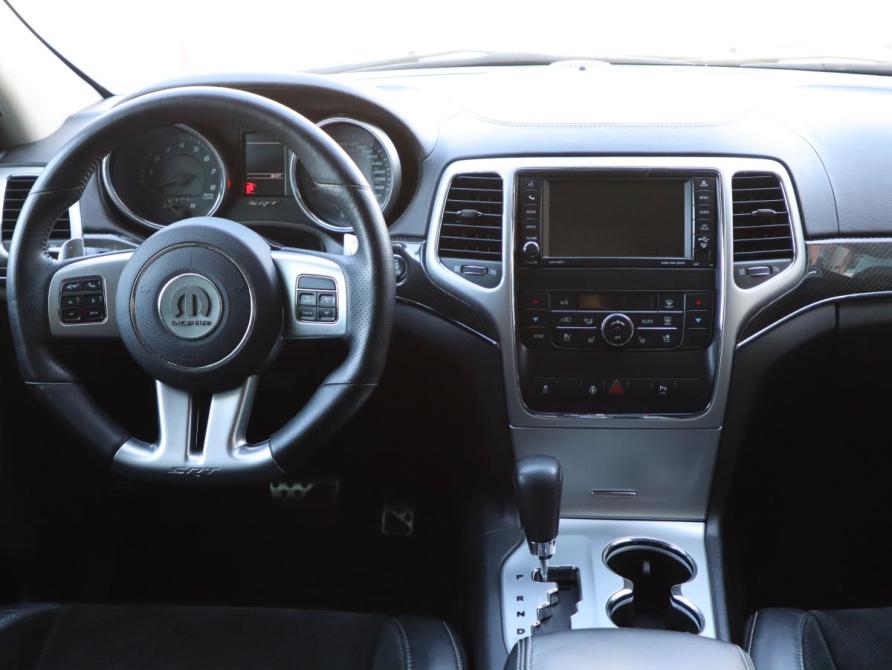Jeep Grand Cherokee IV (WK2) Санкт-Петербург  - изображение 10