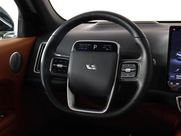 Li Auto (Lixiang) L7 I Рестайлинг с пробегом 2024 года, цена 6 199 000 рублей, 28960 км, внедорожник, Автокод Объявления