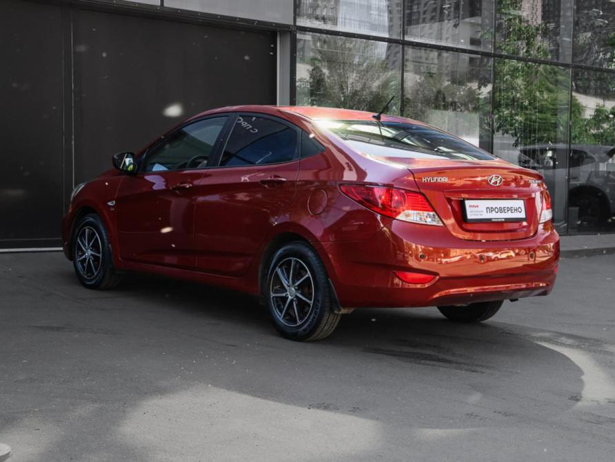 Hyundai Solaris I Москва  - изображение 7