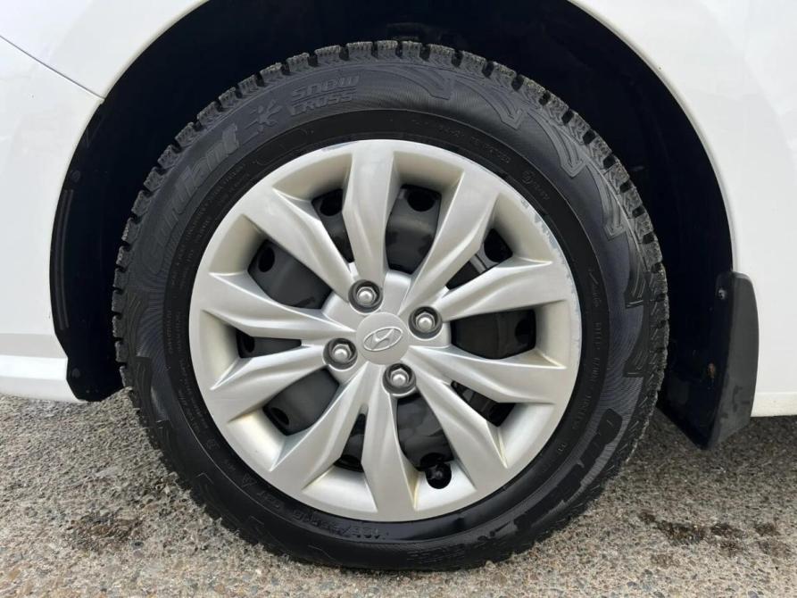 Hyundai Solaris II Рестайлинг Буинск  - изображение 4