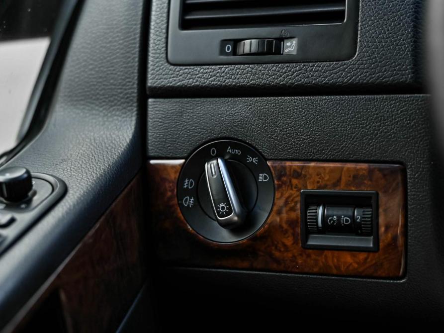 Volkswagen Multivan T5 Рестайлинг Санкт-Петербург  - изображение 9