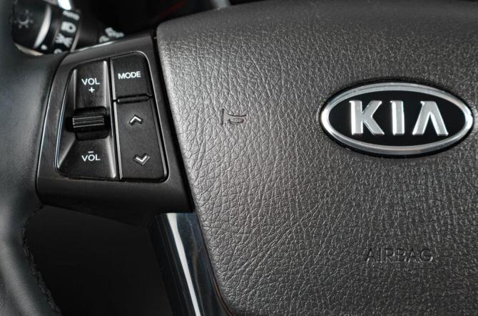 Kia Sorento II с пробегом 2010 года, цена 1 479 000 рублей, 326386 км, внедорожник, Автокод Объявления