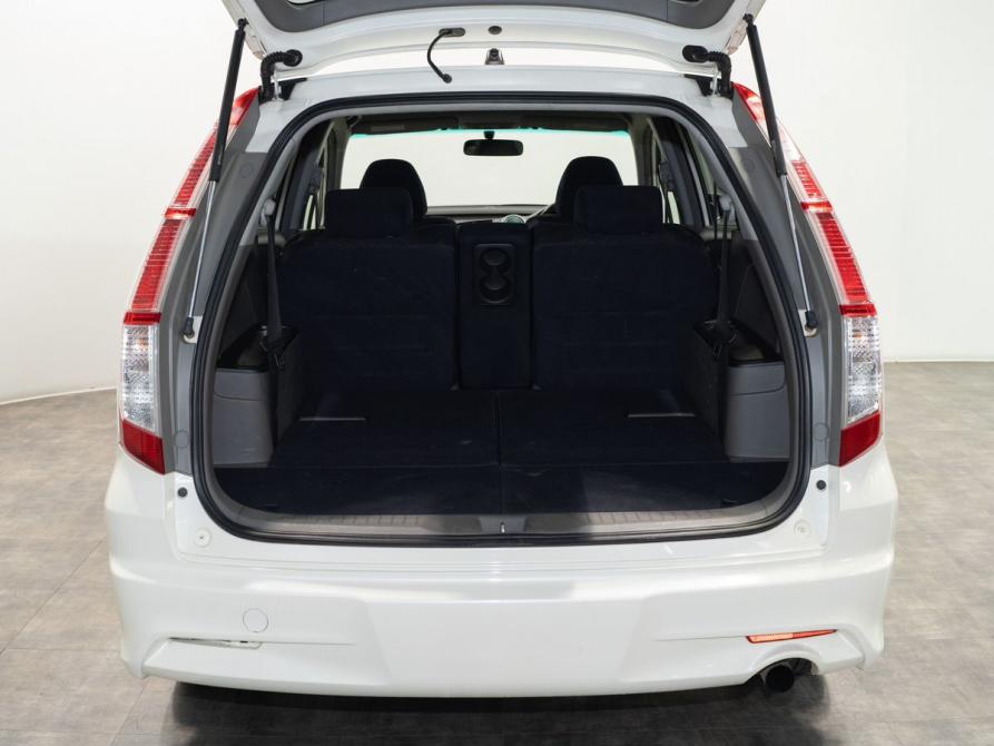 Honda Stream II Рестайлинг Чита  - изображение 15