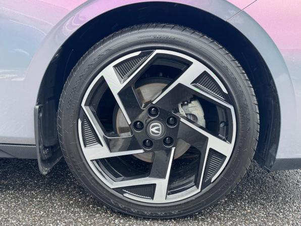 Changan Lamore с пробегом 2024 года, цена 2 150 000 рублей, 26006 км, седан, Автокод Объявления