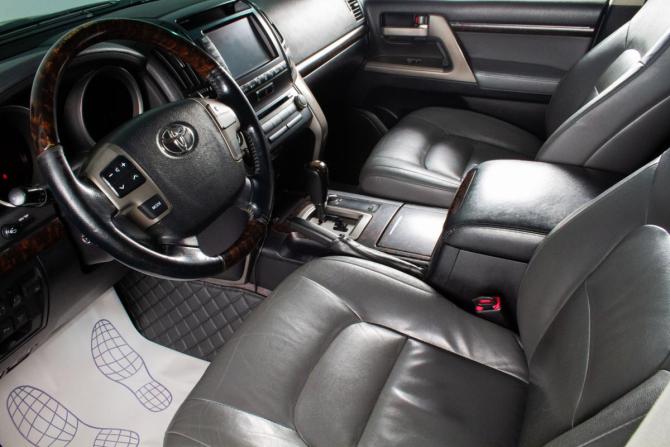 Toyota Land Cruiser 200 Series с пробегом 2010 года, цена 3 449 000 рублей, 363000 км, внедорожник, Автокод Объявления