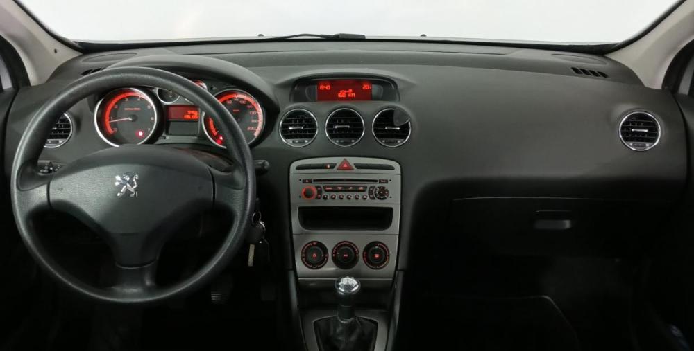 Peugeot 308 I Москва  - изображение 15
