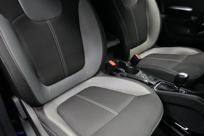 Renault Kaptur I Рестайлинг с пробегом 2022 года, цена 1 833 000 рублей, 61000 км, внедорожник, Автокод Объявления