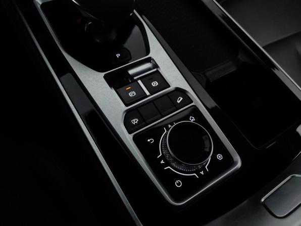 JETOUR X90+ с пробегом 2023 года, цена 2 125 000 рублей, 44408 км, внедорожник, Автокод Объявления