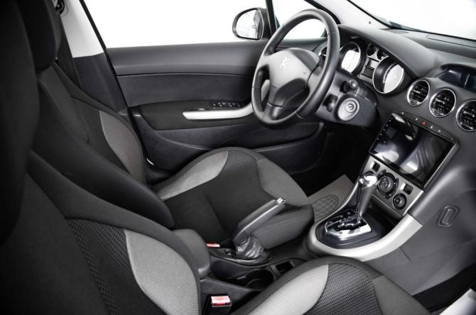 Peugeot 308 I Рестайлинг с пробегом 2012 года, цена 459 000 рублей, 181200 км, хэтчбек, Автокод Объявления