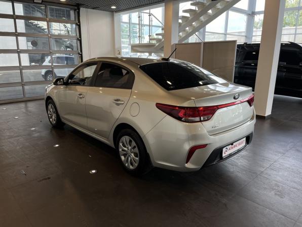 Kia Rio IV с пробегом 2018 года, цена 1 410 000 рублей, 114125 км, седан, Автокод Объявления