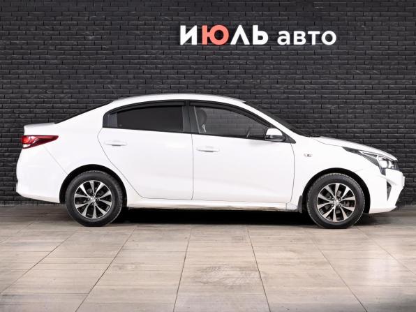 Kia Rio IV Рестайлинг с пробегом 2021 года, цена 1 500 000 рублей, 171438 км, седан, Автокод Объявления