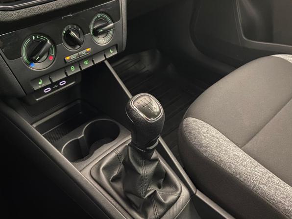 Skoda Rapid II с пробегом 2020 года, цена 1 385 000 рублей, 90334 км, лифтбек, Автокод Объявления