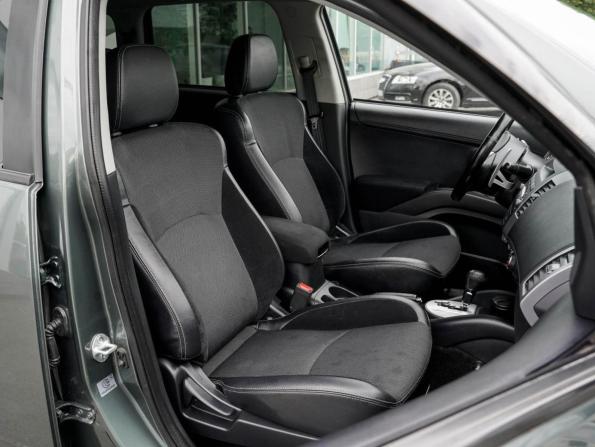 Citroen C-Crosser с пробегом 2012 года, цена 1 300 000 рублей, 79129 км, внедорожник, Автокод Объявления