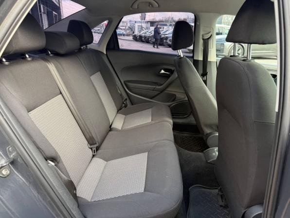 Volkswagen Polo V с пробегом 2011 года, цена 515 000 рублей, 240000 км, седан, Автокод Объявления