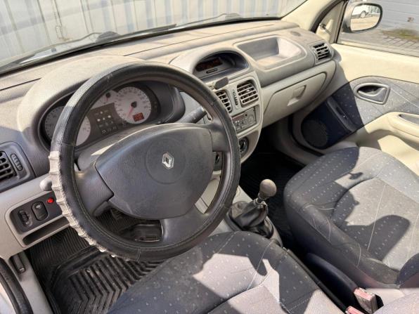 Renault Symbol I с пробегом 2002 года, цена 299 000 рублей, 318200 км, седан, Автокод Объявления