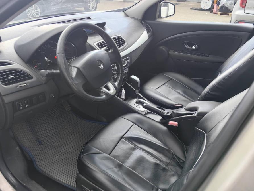 Renault Fluence I Москва  - изображение 9
