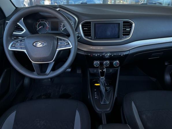 Lada (ВАЗ) Vesta I Рестайлинг (NG) с пробегом 2024 года, цена 1 339 000 рублей, 42998 км, седан, Автокод Объявления