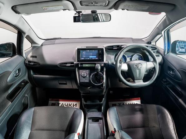 Toyota Wish II Рестайлинг с пробегом 2015 года, цена 1 685 000 рублей, 81000 км, минивэн, Автокод Объявления