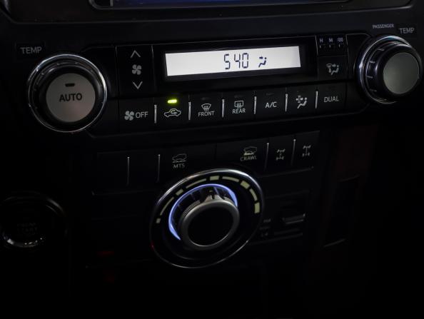 Toyota Land Cruiser Prado 150 Series Рестайлинг 1 с пробегом 2014 года, цена 3 790 000 рублей, 173500 км, внедорожник, Автокод Объявления