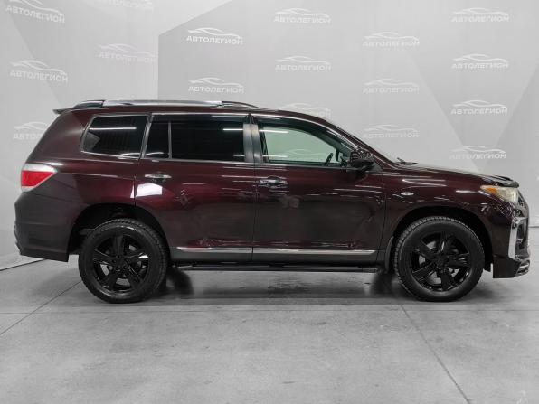 Toyota Highlander II (XU40) Рестайлинг с пробегом 2011 года, цена 1 860 000 рублей, 244080 км, внедорожник, Автокод Объявления