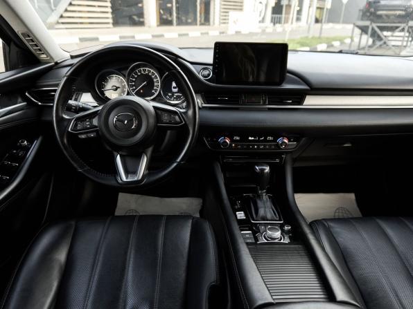 Mazda 6 III (GJ) Рестайлинг 2 с пробегом 2020 года, цена 2 340 000 рублей, 143775 км, седан, Автокод Объявления