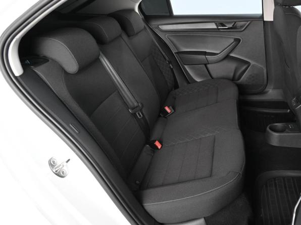Skoda Rapid II с пробегом 2021 года, цена 1 629 000 рублей, 109089 км, лифтбек, Автокод Объявления