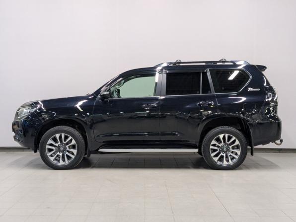 Toyota Land Cruiser Prado 150 Series Рестайлинг 2 с пробегом 2022 года, цена 7 300 000 рублей, 68165 км, внедорожник, Автокод Объявления