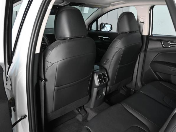 Kia Sportage V Рестайлинг с пробегом 2026 года, цена 4 199 000 рублей, 8 км, внедорожник, Автокод Объявления
