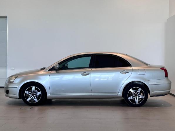 Toyota Avensis II Рестайлинг с пробегом 2006 года, цена 640 000 рублей, 315638 км, седан, Автокод Объявления