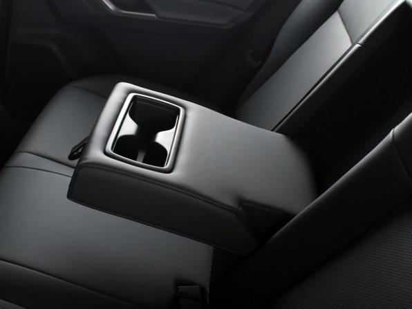Toyota RAV4 VI (XA60) с пробегом 2026 года, цена 3 849 995 рублей, 31 км, внедорожник, Автокод Объявления