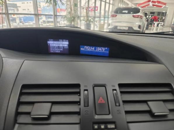 Mazda 3 II (BL) Рестайлинг с пробегом 2012 года, цена 960 000 рублей, 118700 км, седан, Автокод Объявления