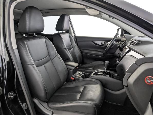 Nissan Qashqai II с пробегом 2017 года, цена 1 995 000 рублей, 73832 км, внедорожник, Автокод Объявления