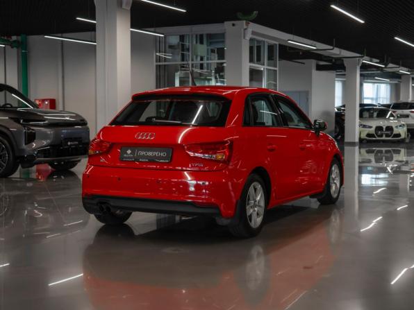 Audi A1 I (8X) Рестайлинг с пробегом 2015 года, цена 1 100 000 рублей, 111353 км, хэтчбек, Автокод Объявления