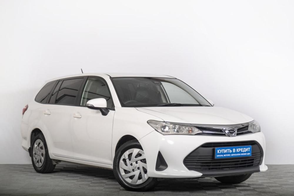 Toyota Corolla XI (E160 E170) Рестайлинг 2 Томск  - изображение 1